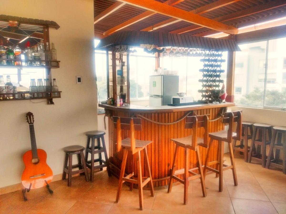 Хостел Lima Backpackers Экстерьер фото