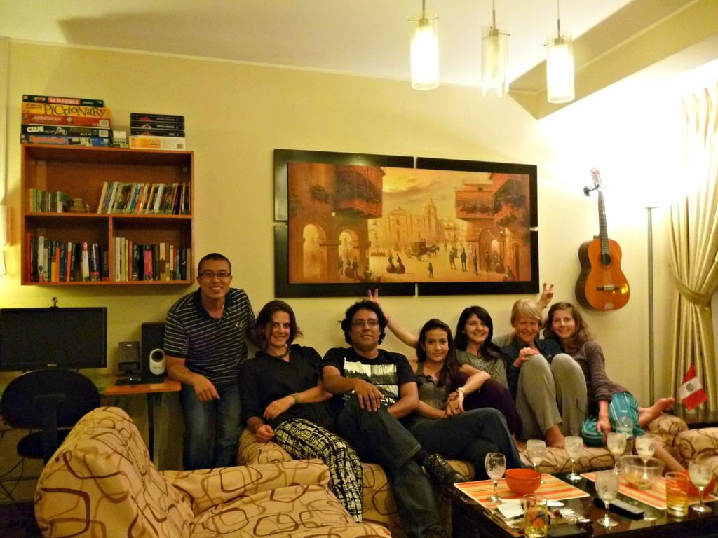 Хостел Lima Backpackers Экстерьер фото