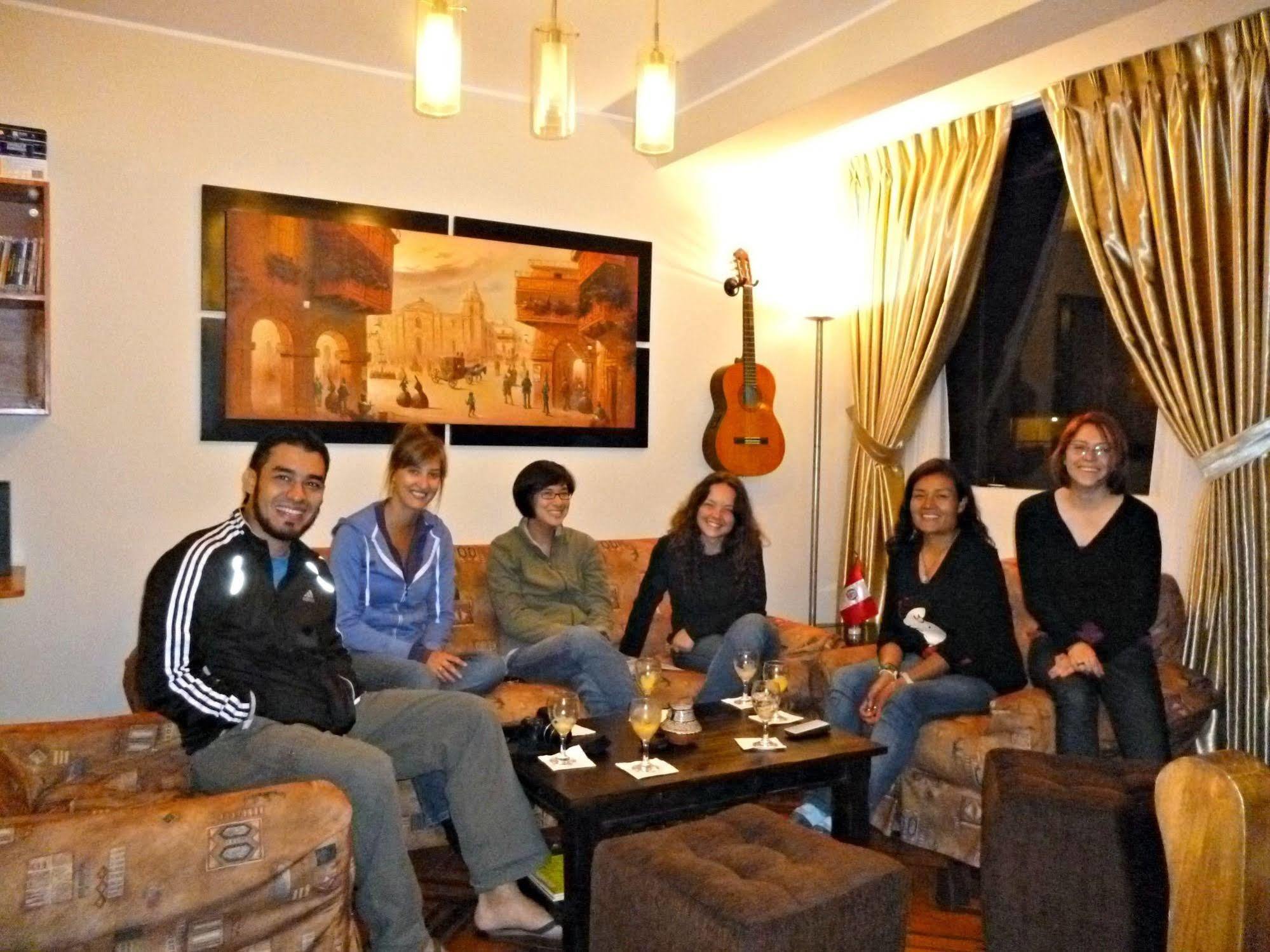 Хостел Lima Backpackers Экстерьер фото